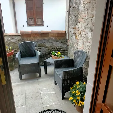 Antico Borgo *